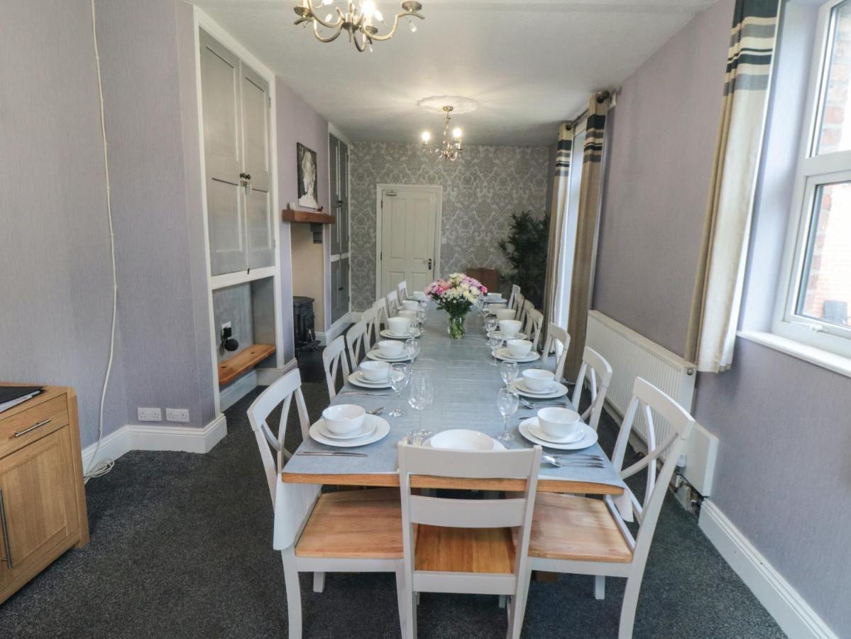 Wellington House Villa Bridlington Exterior photo